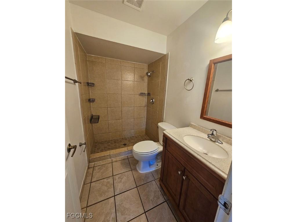 3721 Skyline Boulevard Cape Coral FL 33914 2025018827 image9