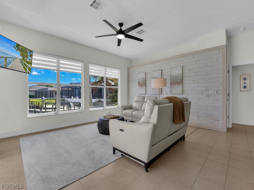 3721 Surfside Boulevard Cape Coral FL 33914 2026011729 image20