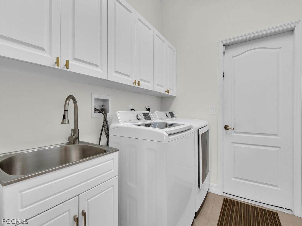3721 Surfside Boulevard Cape Coral FL 33914 2026011729 image32