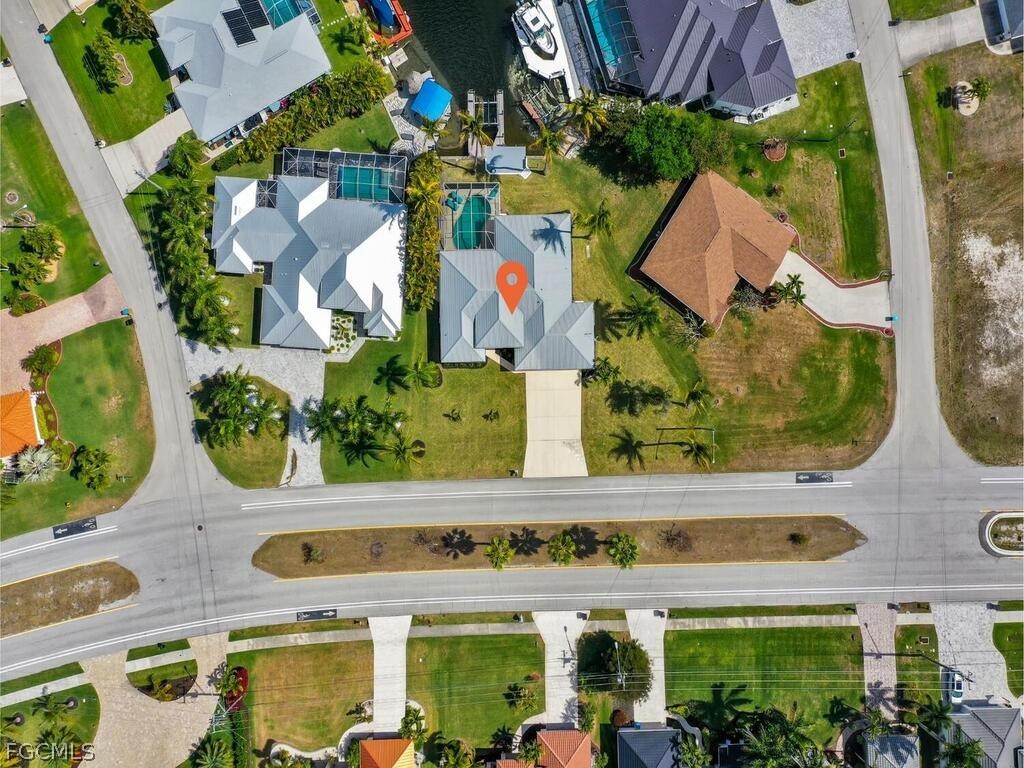 3721 Surfside Boulevard Cape Coral FL 33914 2026011729 image38