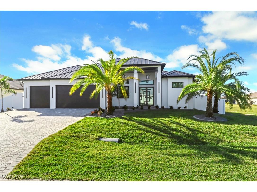 3722 SW 1st Street Cape Coral FL 33991 224089536 image1