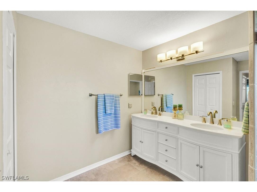 3722 SW 20th Place Cape Coral FL 33914 226012404 image17