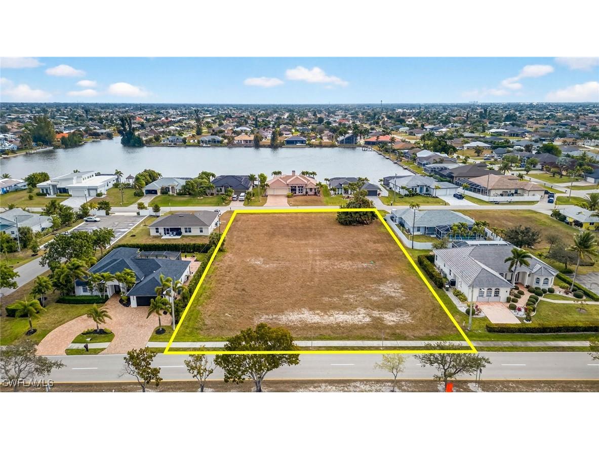 3723 Chiquita Boulevard S Cape Coral FL 33914 226005447 image2