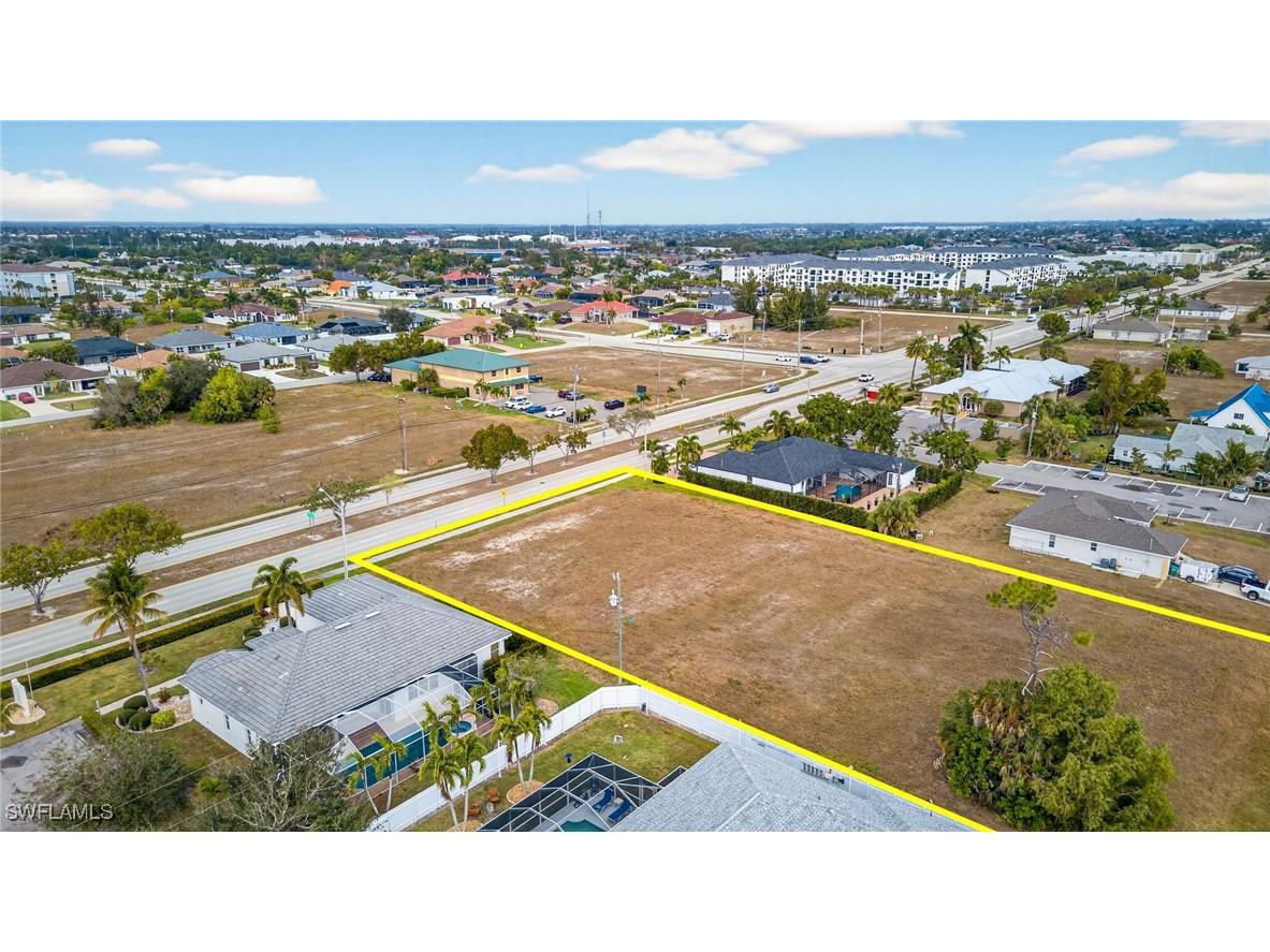 3723 Chiquita Boulevard S Cape Coral FL 33914 226005447 image8
