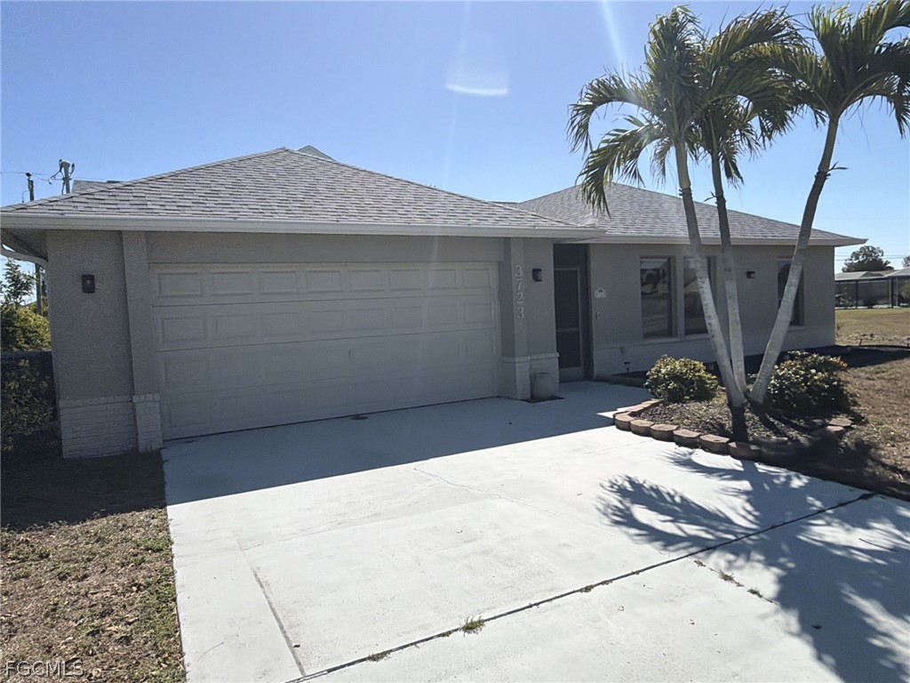 3723 Pelican Boulevard Cape Coral FL 33914 2026013055 image1