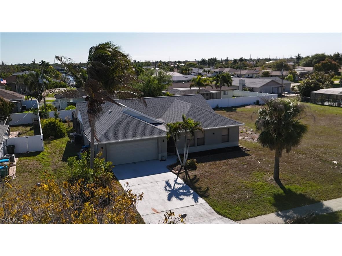 3723 Pelican Boulevard Cape Coral FL 33914 2026013055 image4