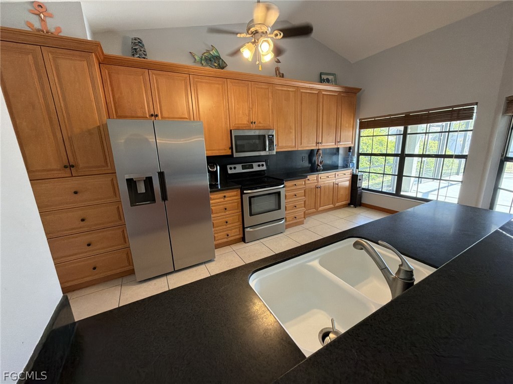 3723 Pelican Boulevard Cape Coral FL 33914 2026013055 image8