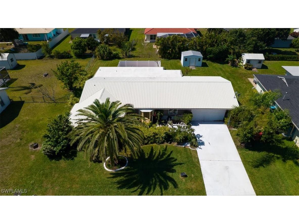 3724 Country Club Boulevard Cape Coral FL 33904 225016798 image34