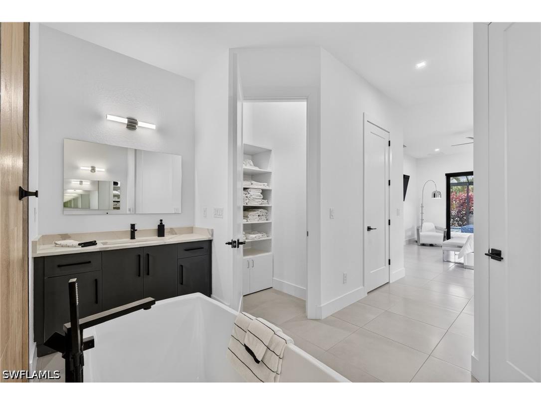 3724 SW 3rd Street Cape Coral FL 33991 226020101 image16