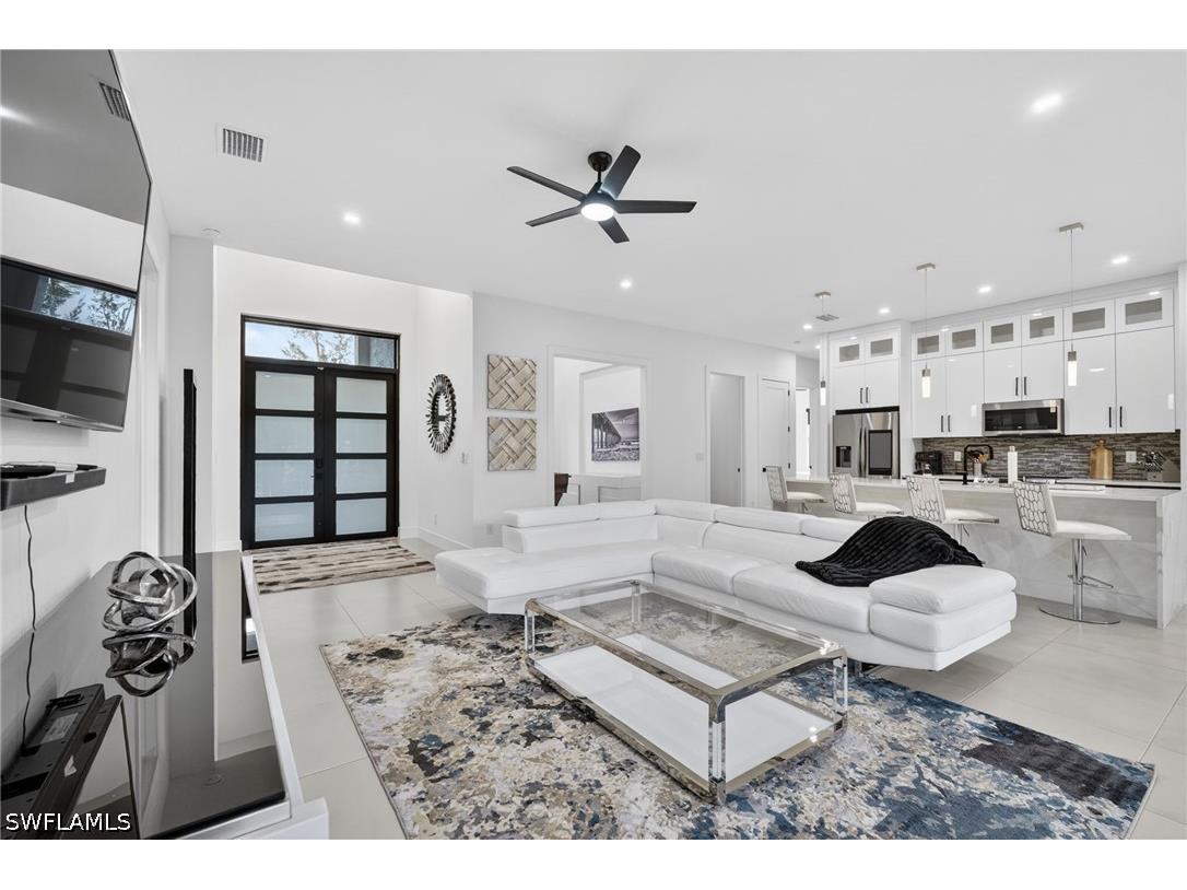 3724 SW 3rd Street Cape Coral FL 33991 226020101 image3