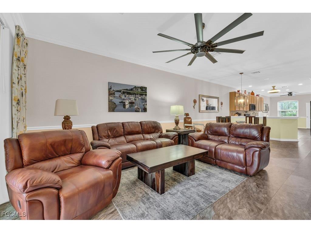 3725 Pino Vista Way Estero FL 33928 2026000077 image16
