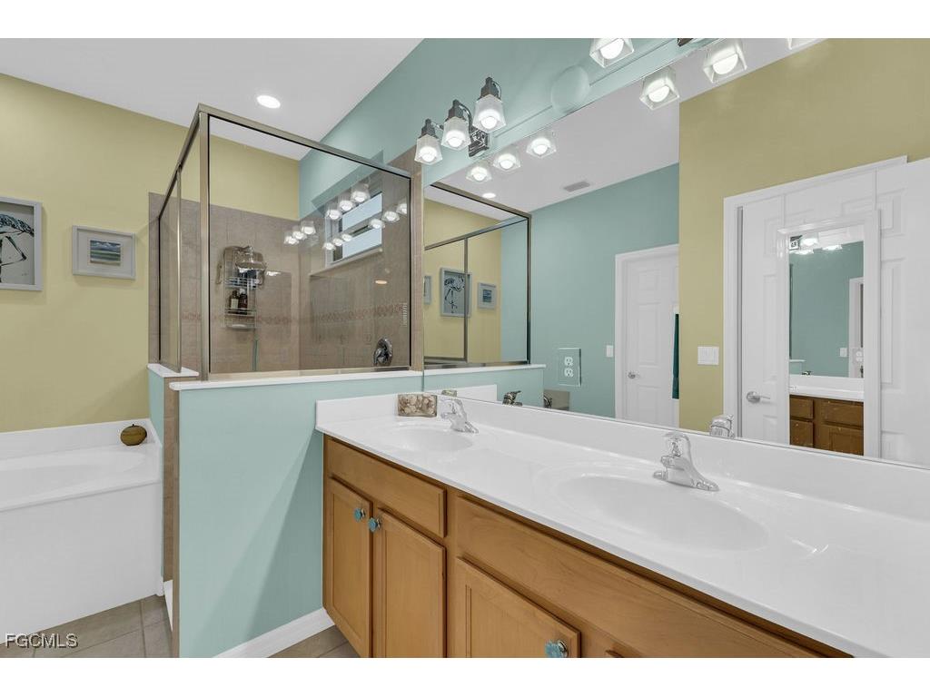 3725 Pino Vista Way Estero FL 33928 2026000077 image20