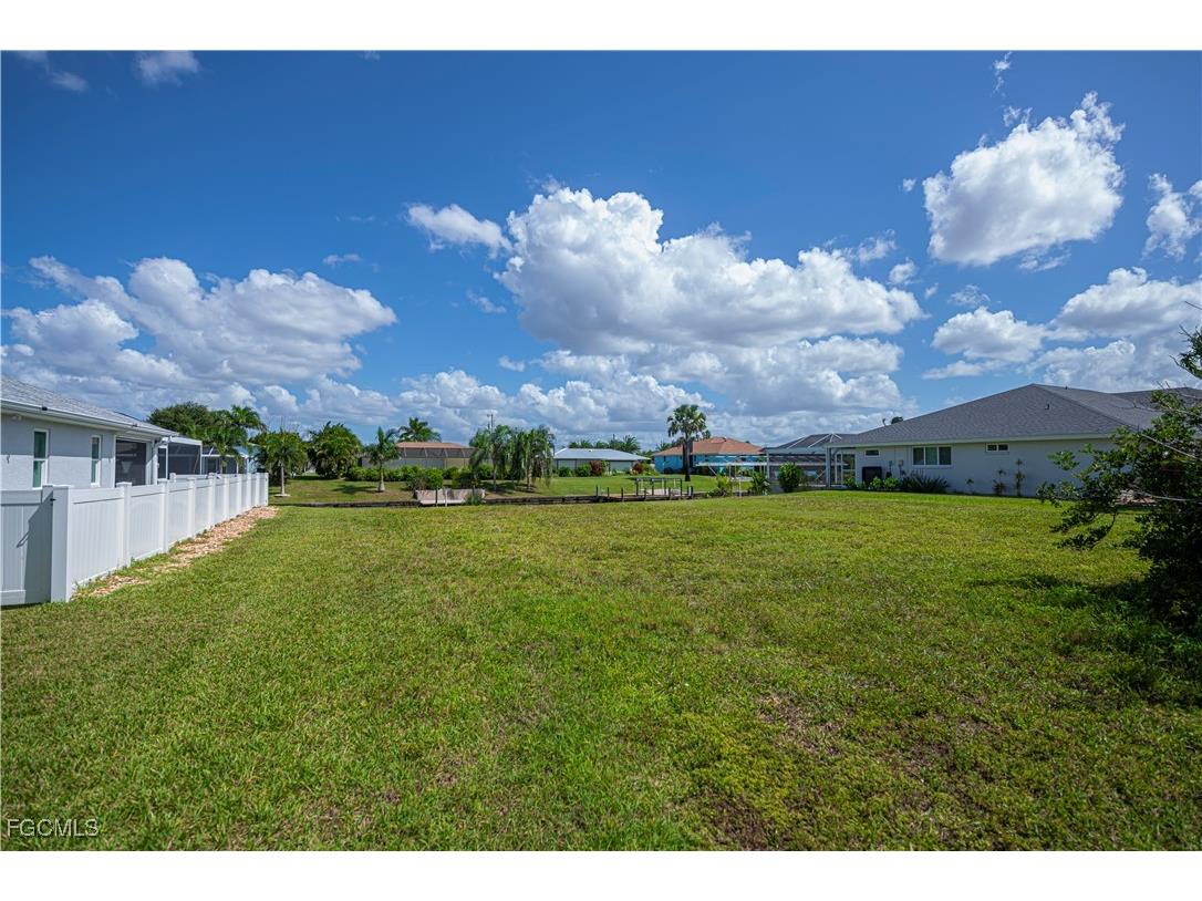 3725 SE 13th Avenue Cape Coral FL 33904 2025014060 image11