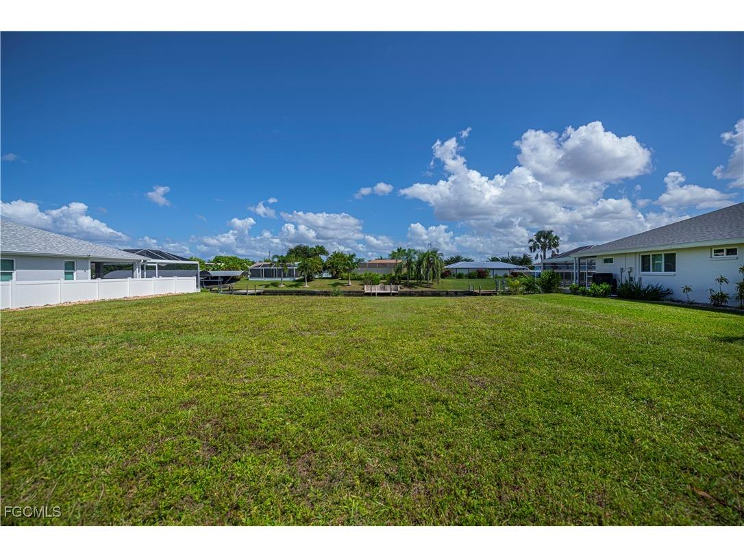3725 SE 13th Avenue Cape Coral FL 33904 2025014060 image12