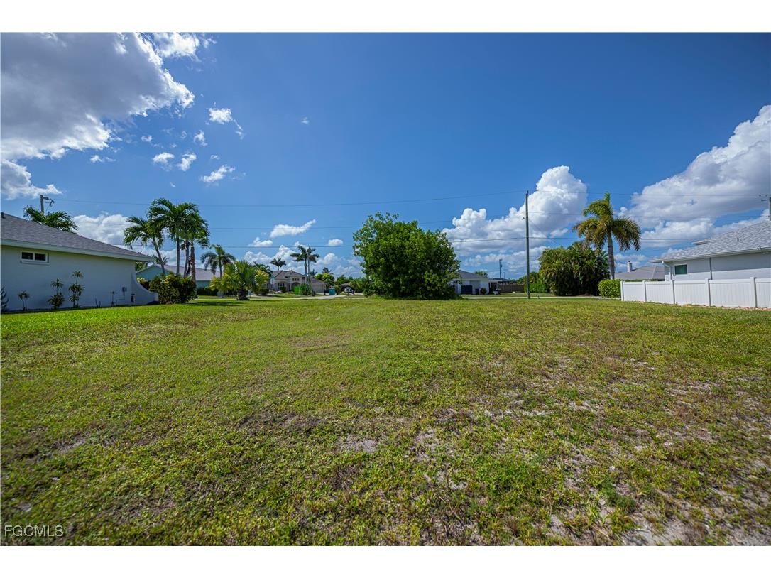 3725 SE 13th Avenue Cape Coral FL 33904 2025014060 image13