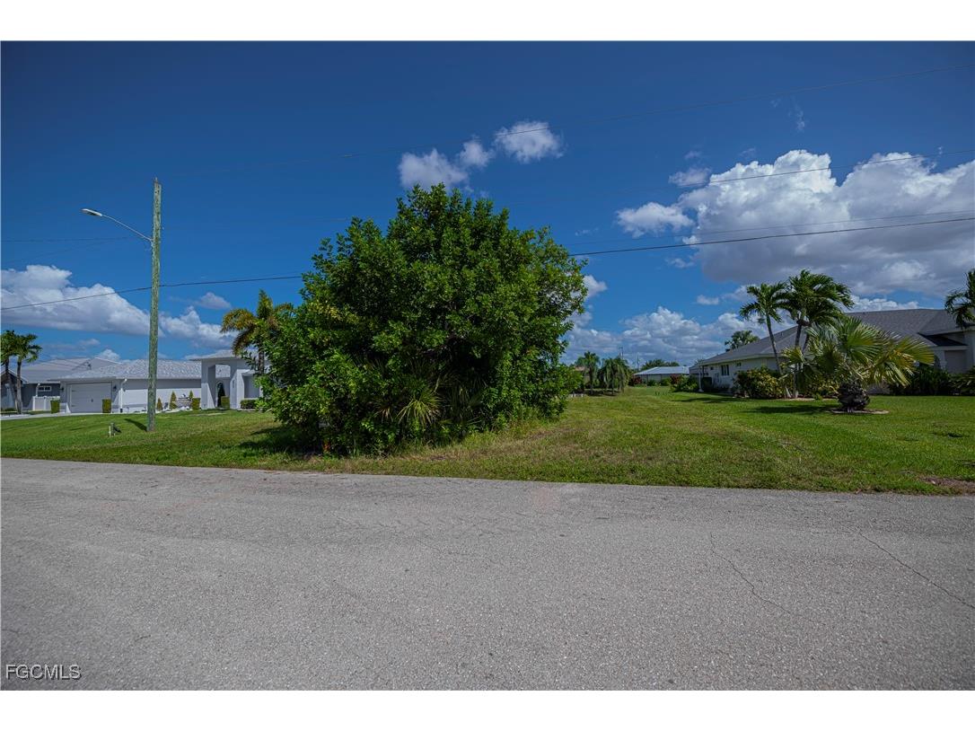 3725 SE 13th Avenue Cape Coral FL 33904 2025014060 image16