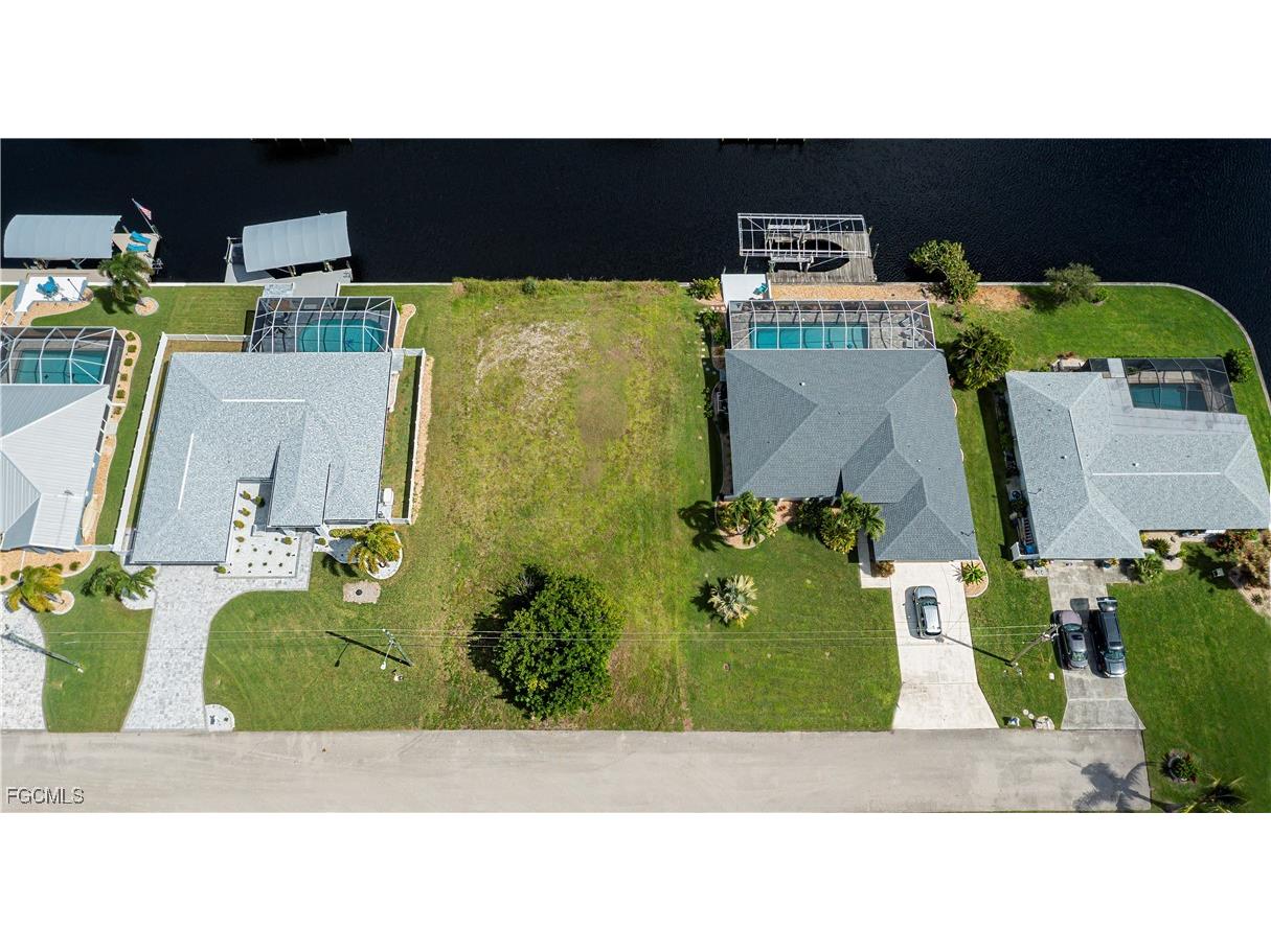 3725 SE 13th Avenue Cape Coral FL 33904 2025014060 image17