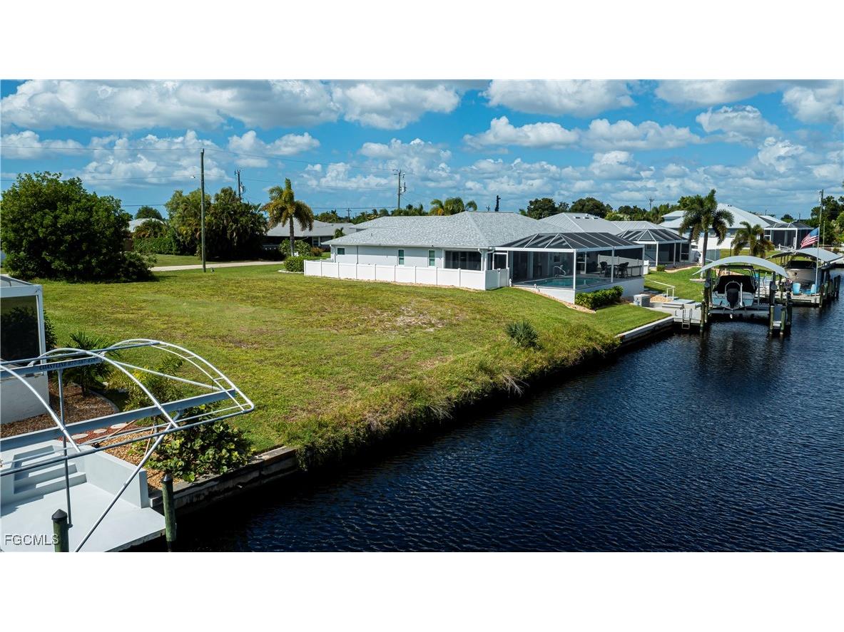 3725 SE 13th Avenue Cape Coral FL 33904 2025014060 image5