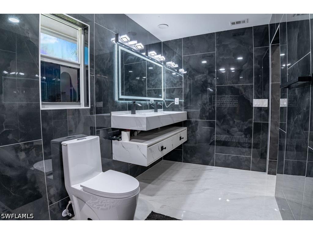 3725 SE 8th Place Cape Coral FL 33904 226016557 image16