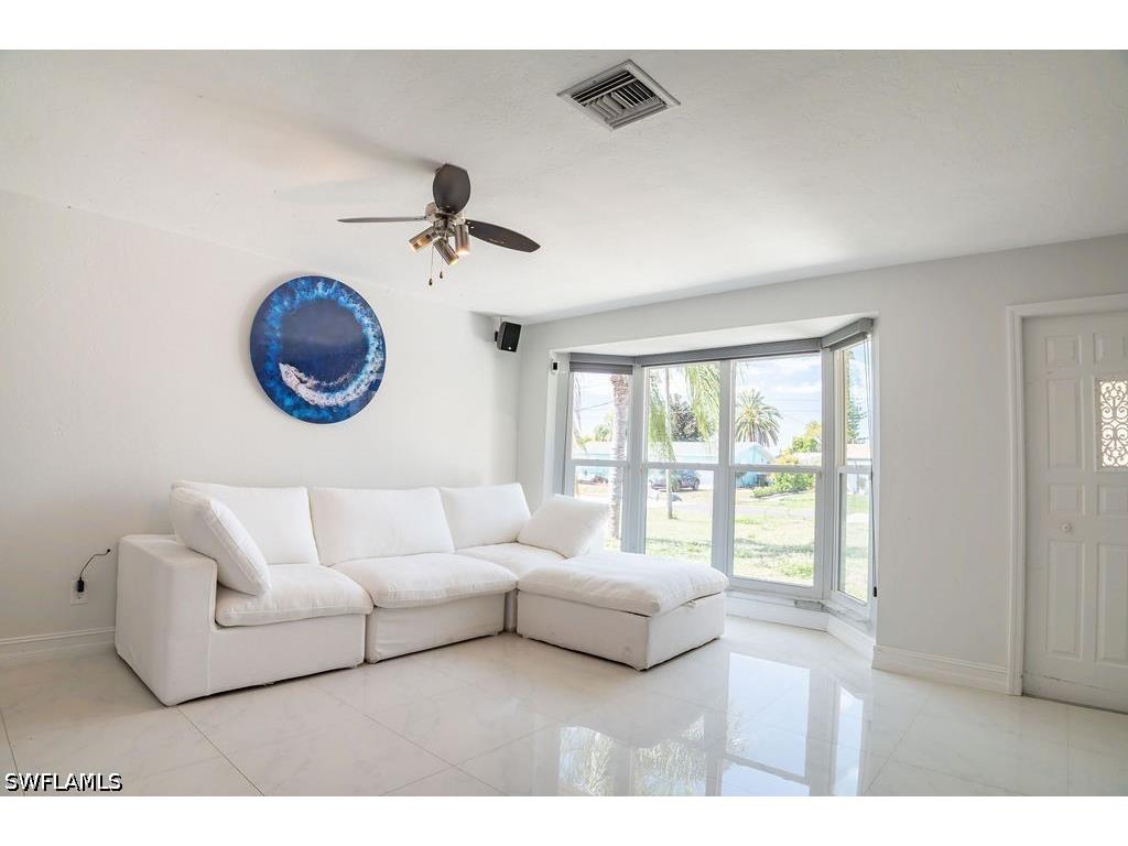 3725 SE 8th Place Cape Coral FL 33904 226016557 image4