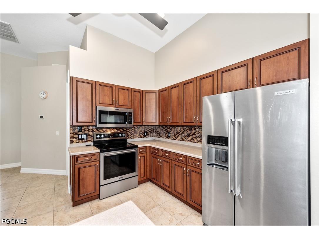 3725 SW 4th Lane Cape Coral FL 33991 2026025710 image12