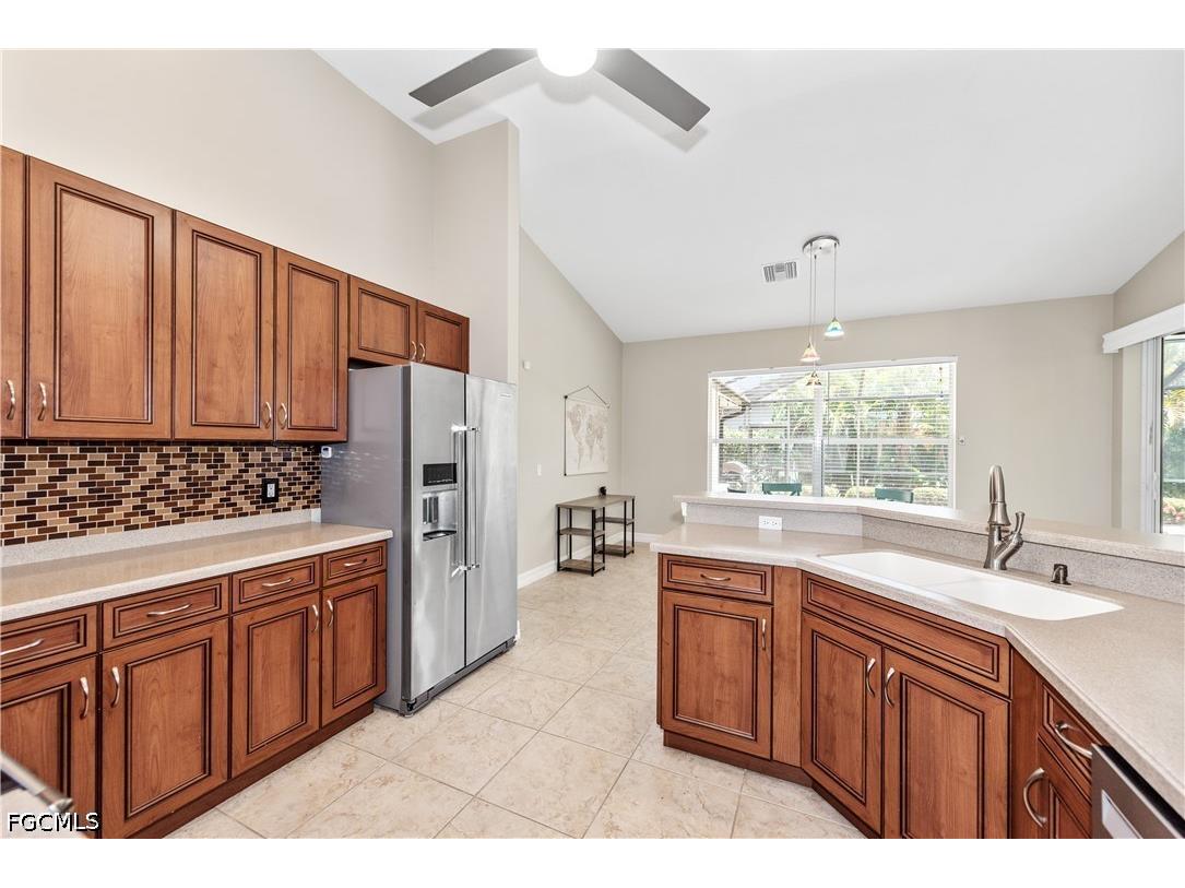 3725 SW 4th Lane Cape Coral FL 33991 2026025710 image13