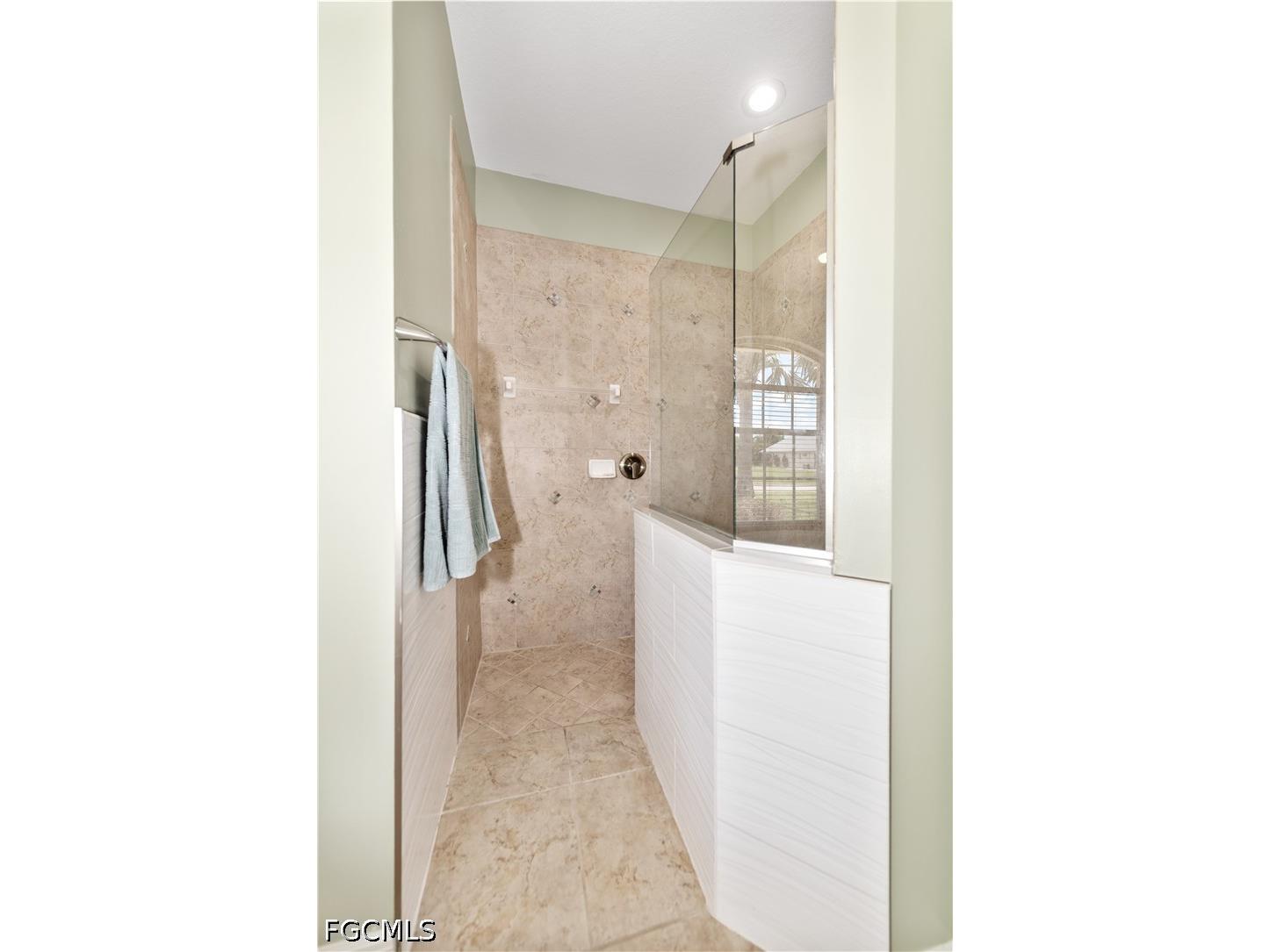 3725 SW 4th Lane Cape Coral FL 33991 2026025710 image23