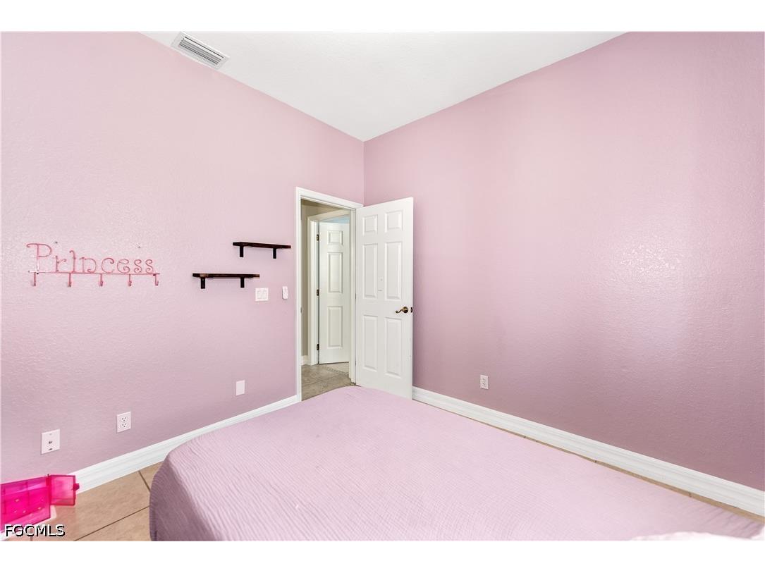 3725 SW 4th Lane Cape Coral FL 33991 2026025710 image27