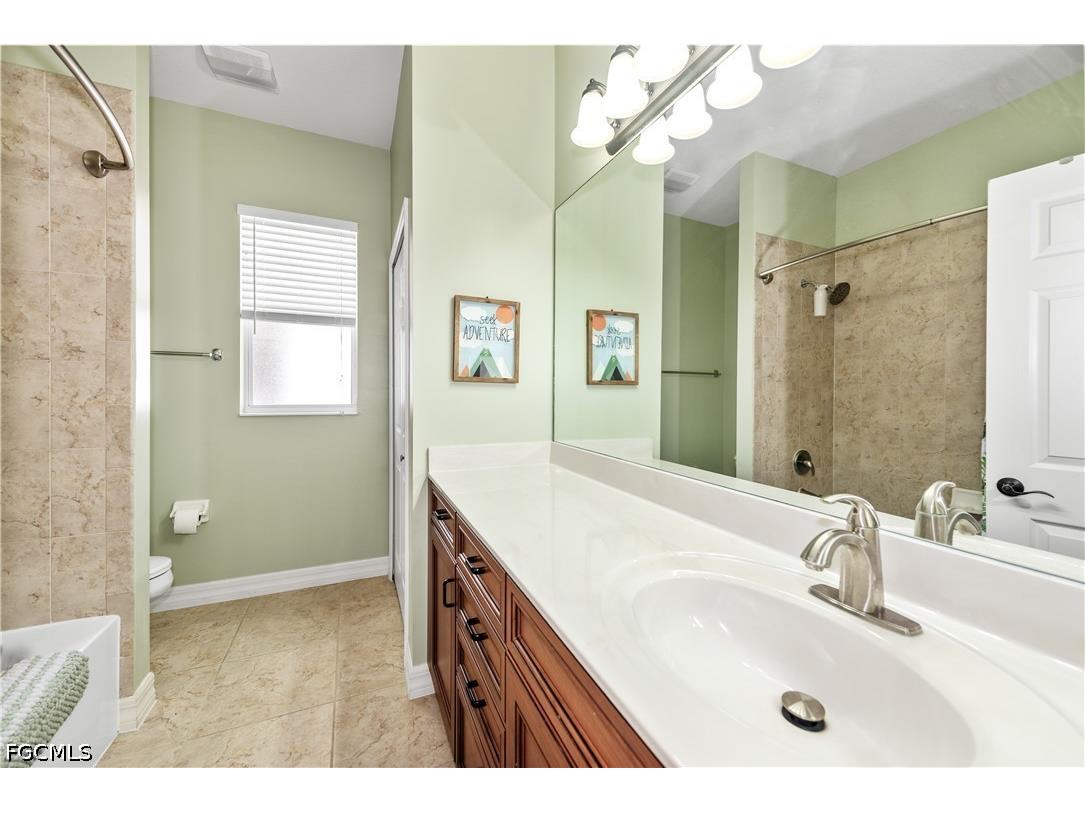3725 SW 4th Lane Cape Coral FL 33991 2026025710 image29