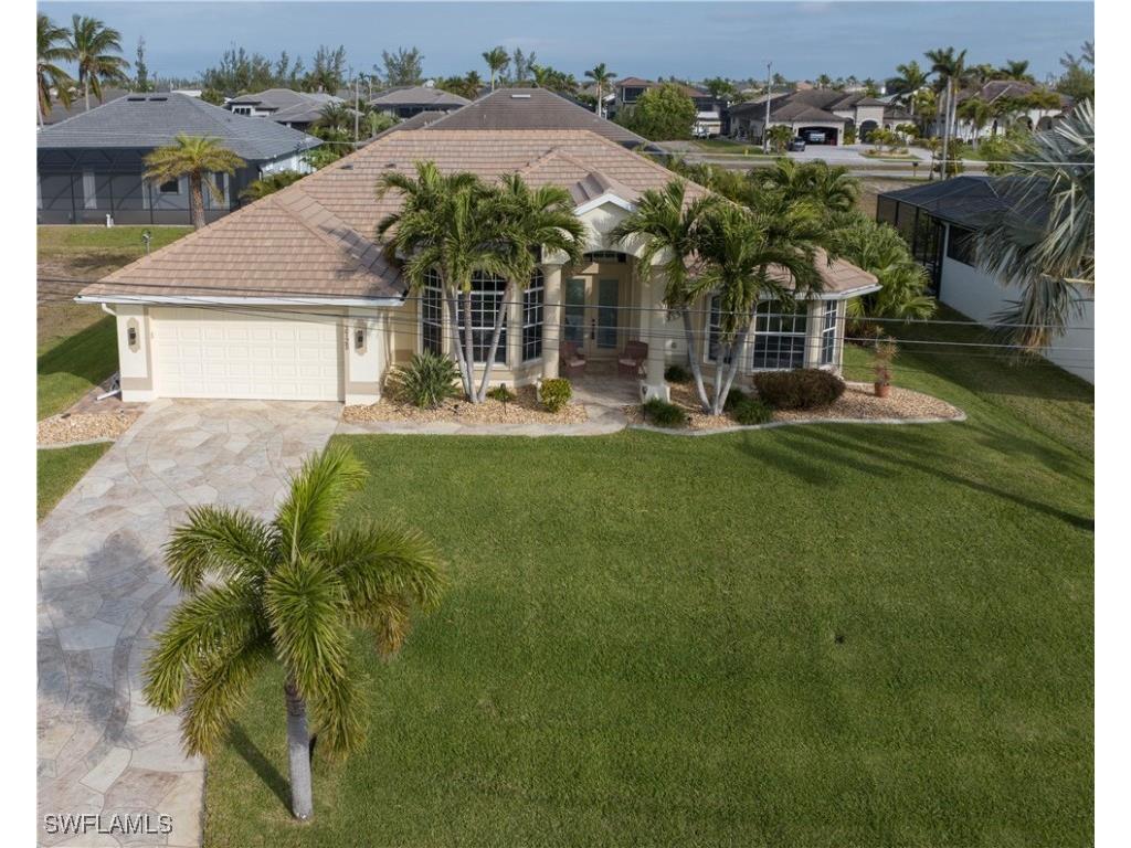 3725 SW 4th Lane Cape Coral FL 33991 224101014 image1