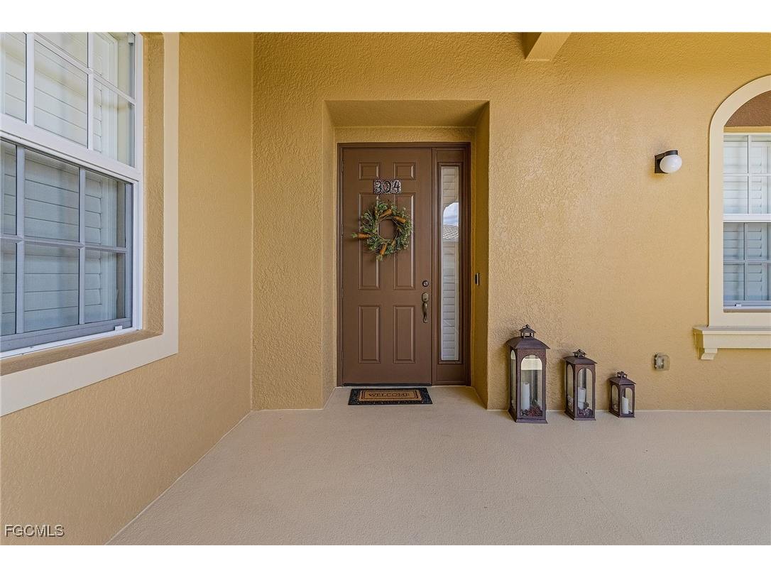 3728 Agualinda Boulevard #304 Cape Coral FL 33914 2025003630 image2