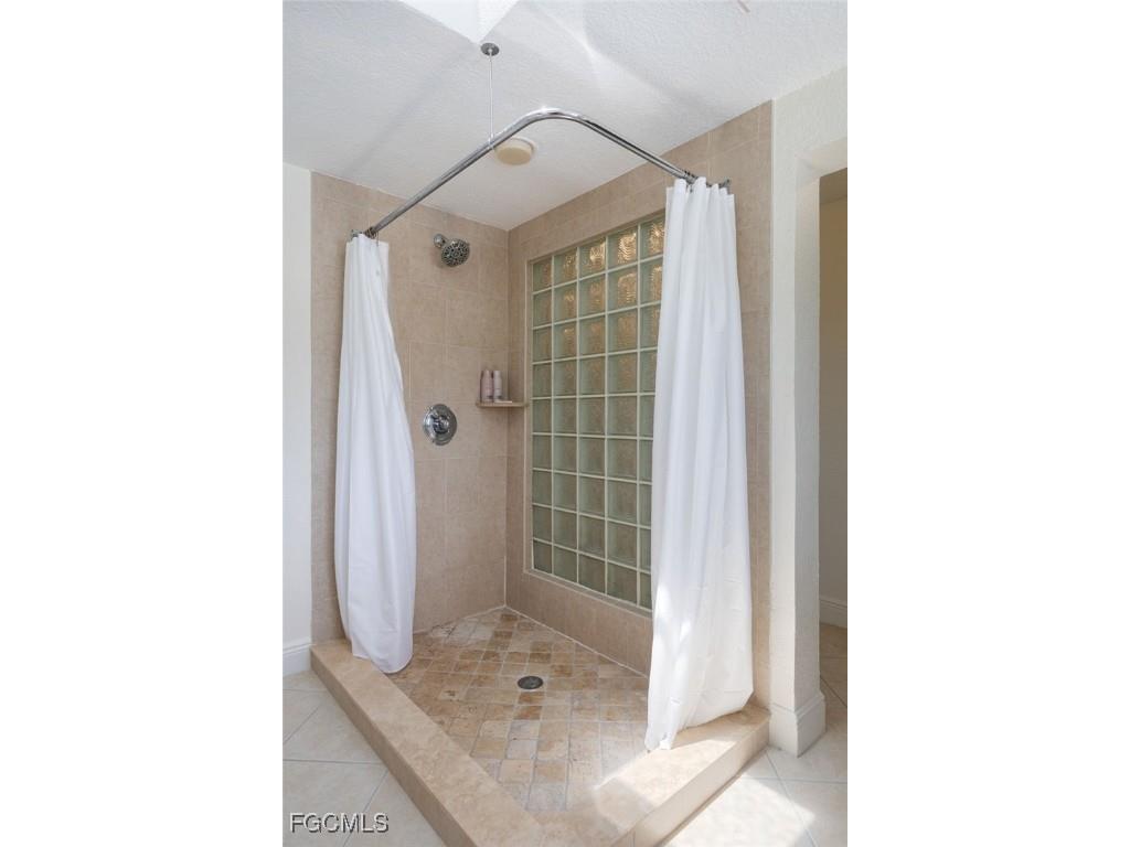 3728 Emerald Avenue Saint James City FL 33956 2025022645 image12