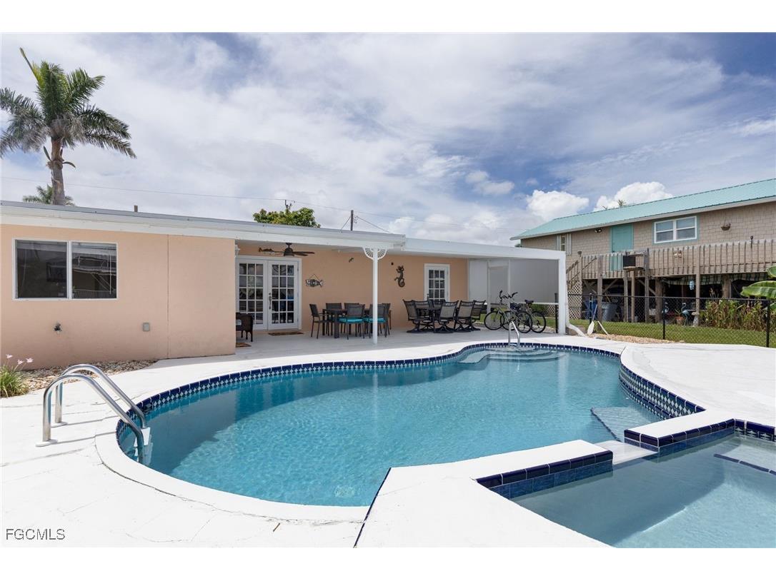 3728 Emerald Avenue Saint James City FL 33956 2025022645 image18