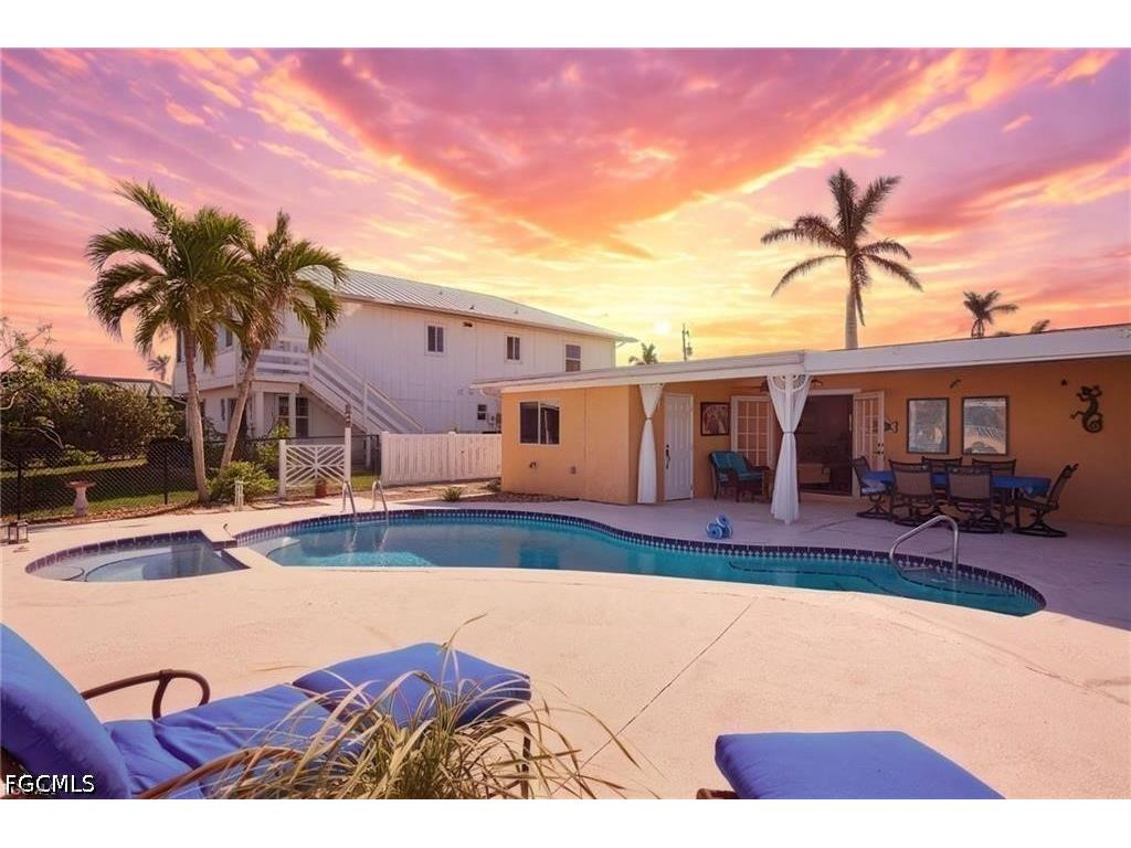 3728 Emerald Avenue Saint James City FL 33956 2026021965 image2