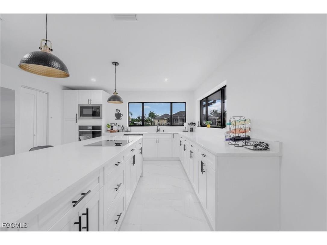 3728 SE 18th Avenue Cape Coral FL 33904 2025005740 image20