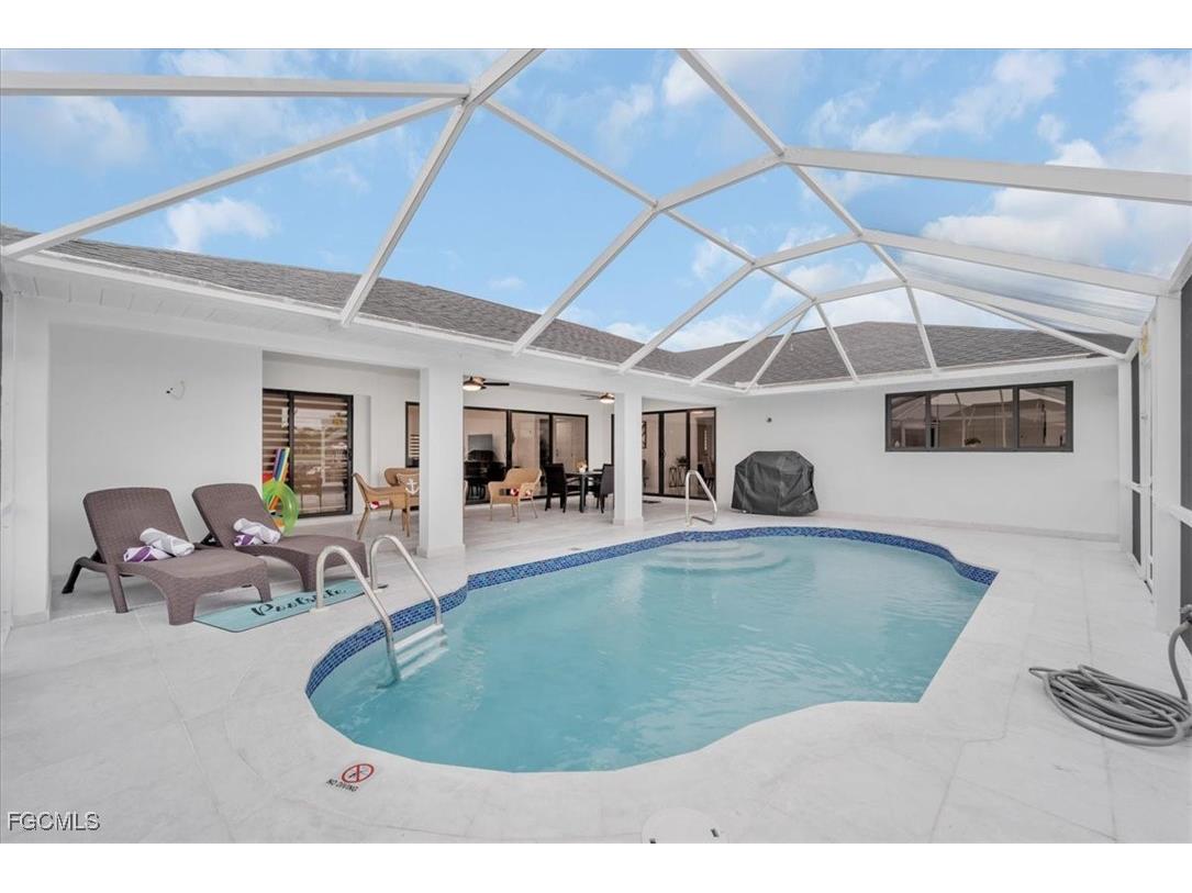 3728 SE 18th Avenue Cape Coral FL 33904 2025005740 image43