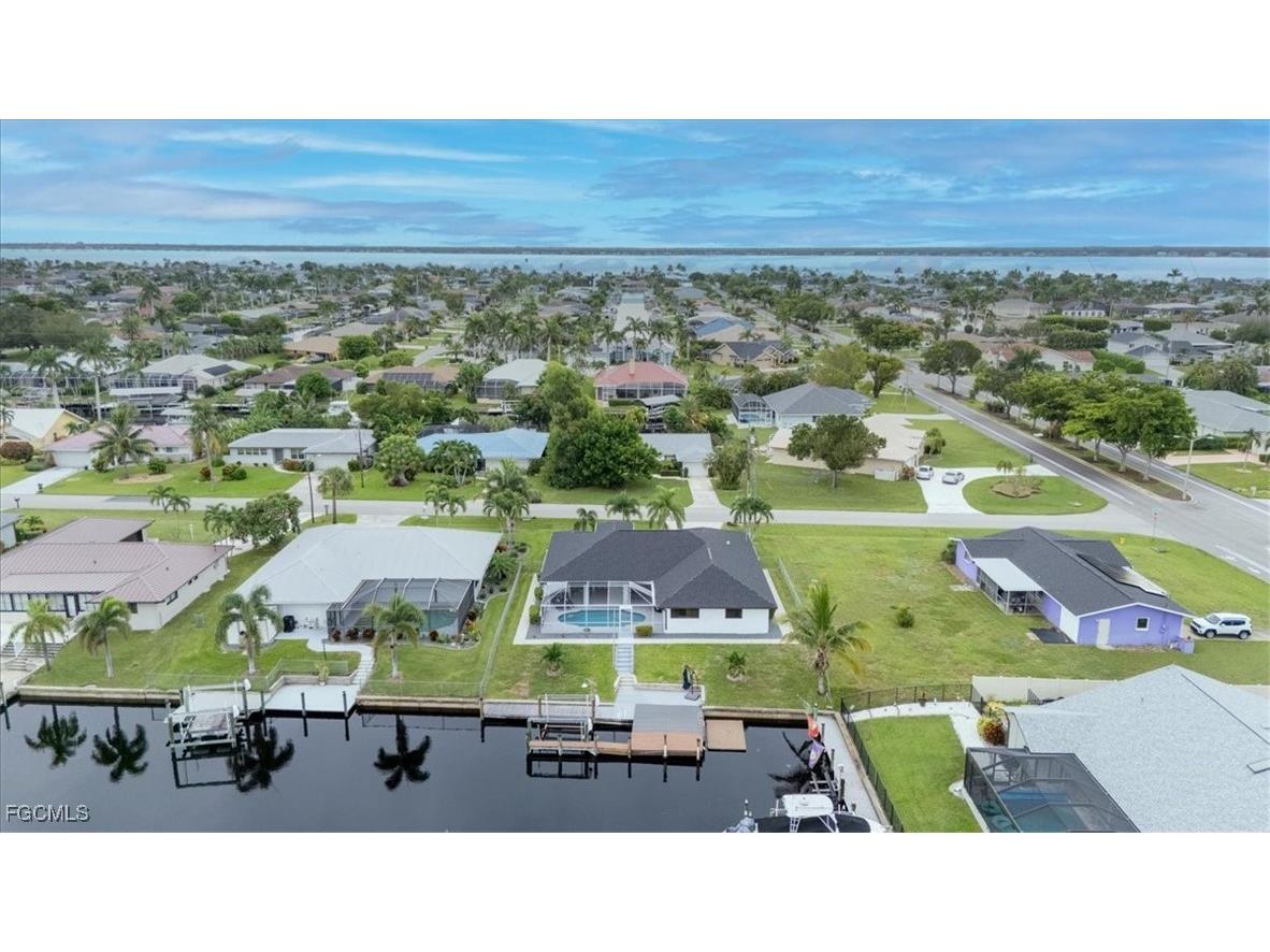 3728 SE 18th Avenue Cape Coral FL 33904 2025005740 image50