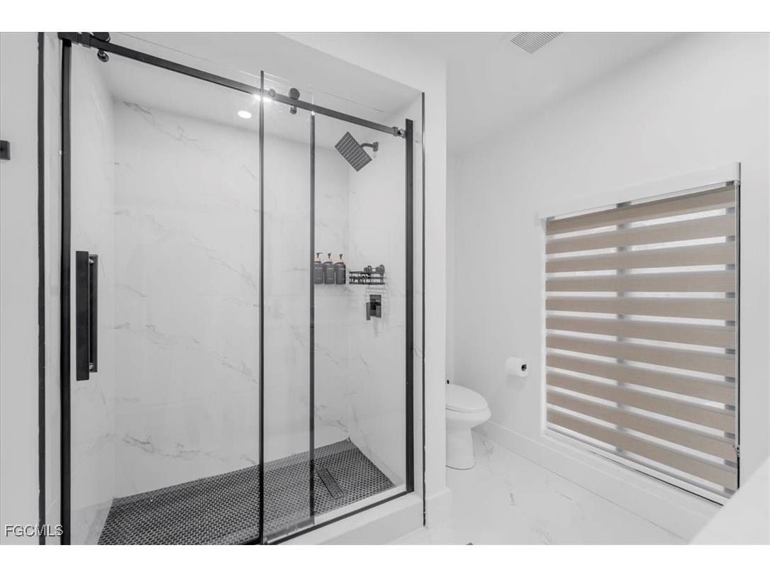 3728 SE 18th Avenue Cape Coral FL 33904 2025011868 image11