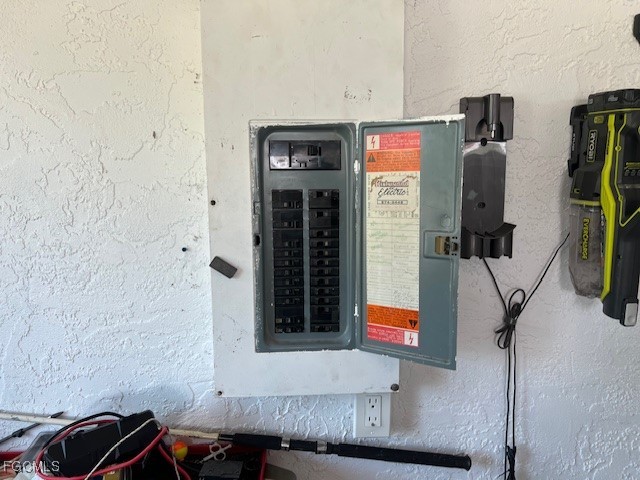 3728 SE 1st Avenue Cape Coral FL 33904 2025006709 image20