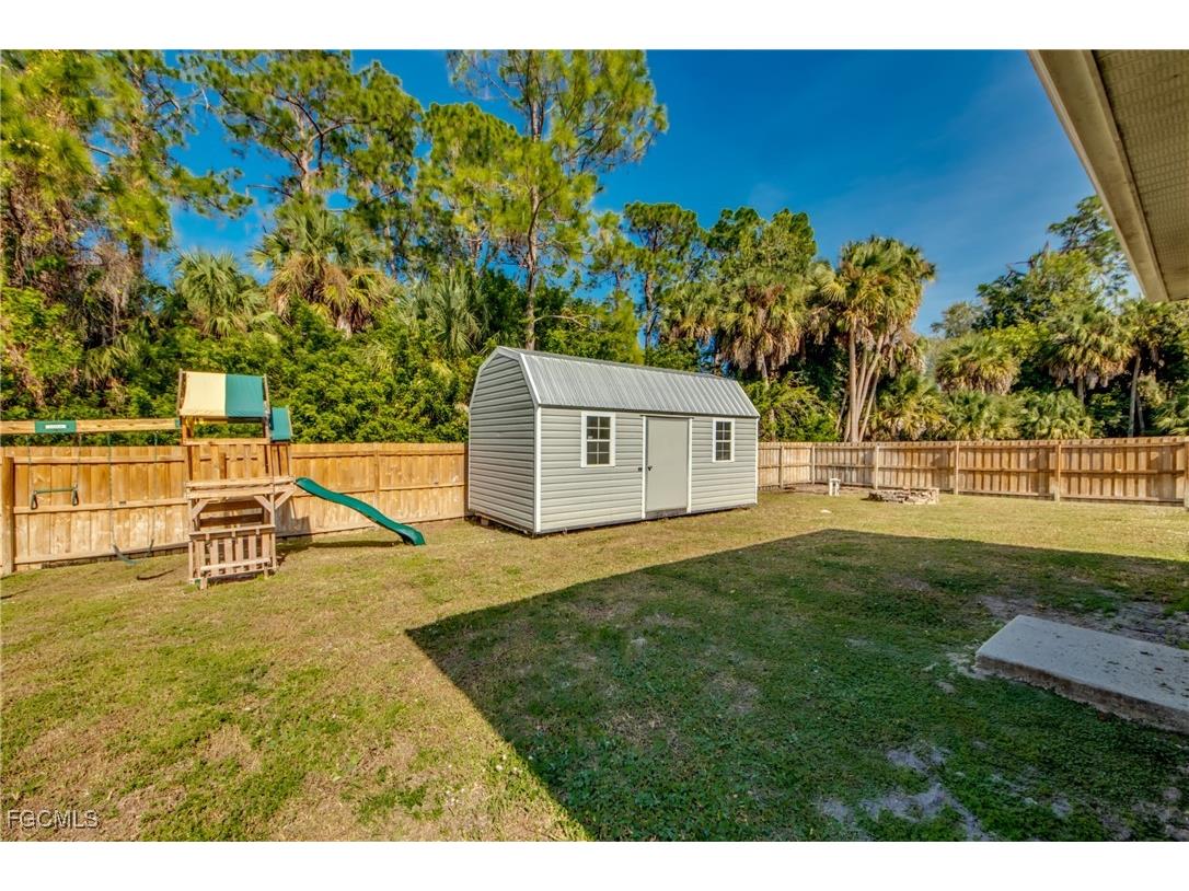 3728 Tareco Street Fort Myers FL 33905 2025022283 image34