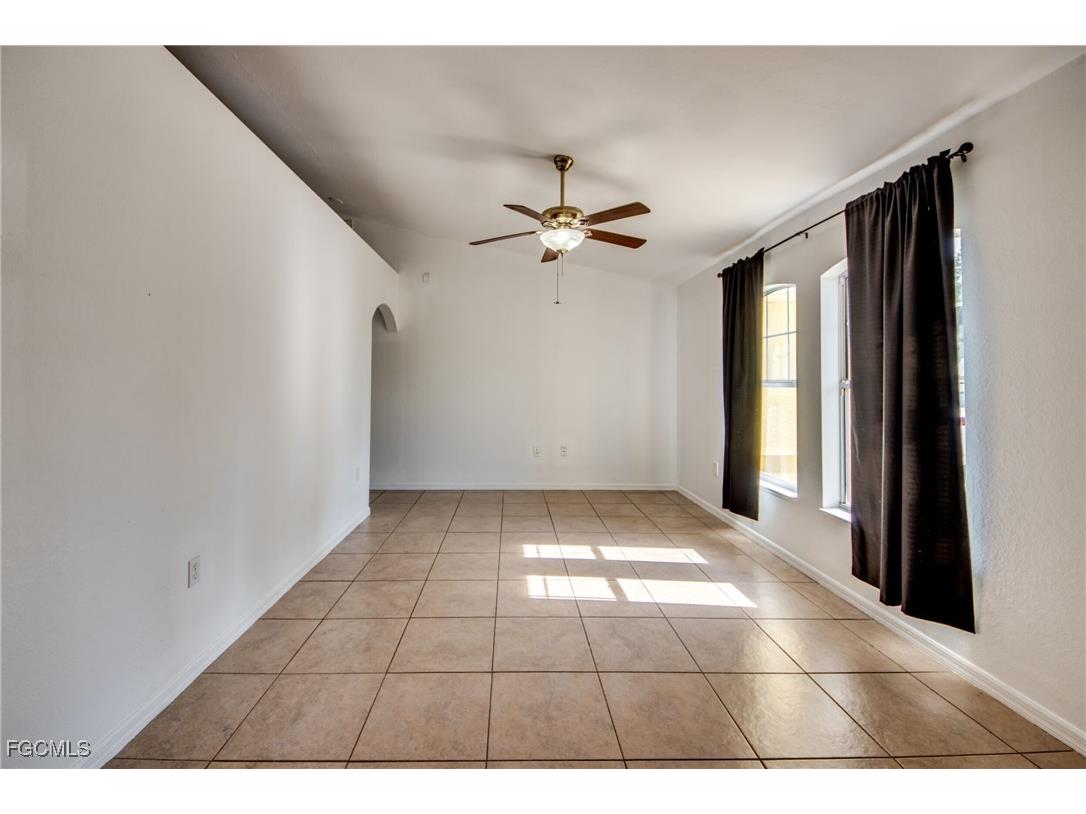 3728 Tareco Street Fort Myers FL 33905 2025022283 image9