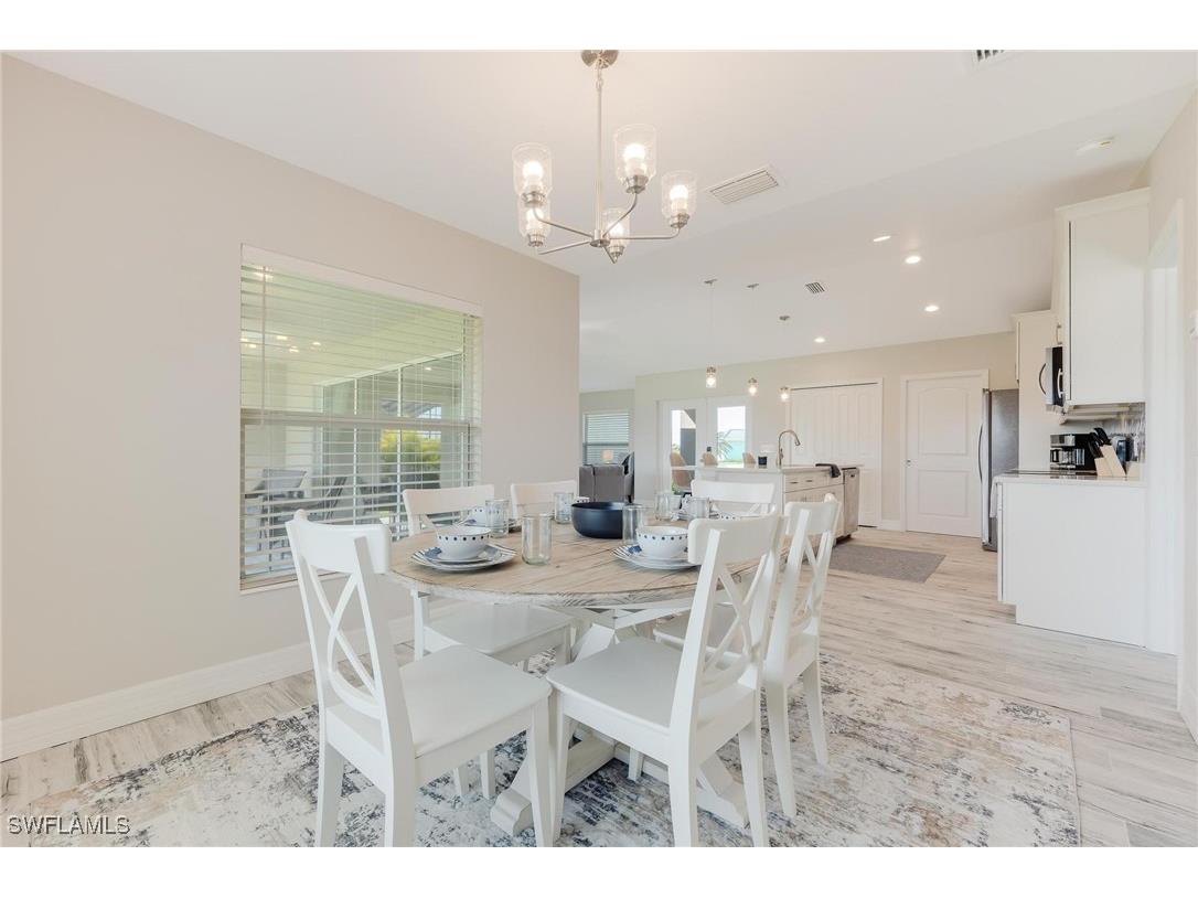 3728 Yucatan Parkway Cape Coral FL 33993 224077783 image20