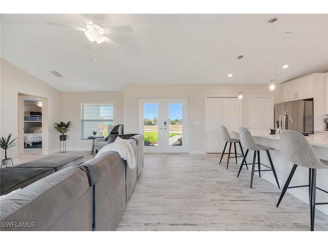 3728 Yucatan Parkway Cape Coral FL 33993 224077783 image32