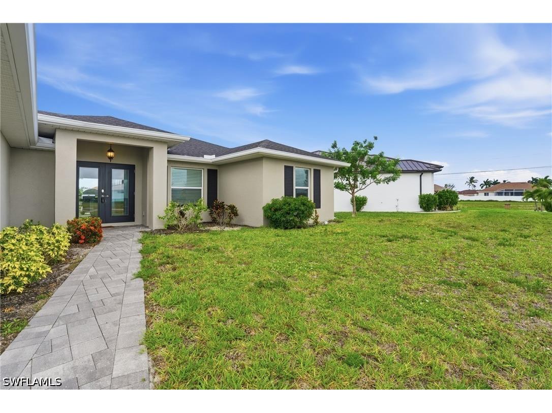3728 Yucatan Parkway Cape Coral FL 33993 226023025 image2
