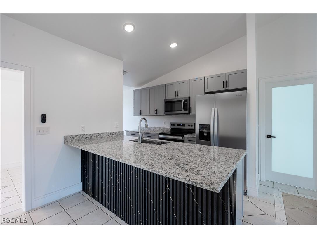 3729 13th Street W Lehigh Acres FL 33971 2026013189 image13