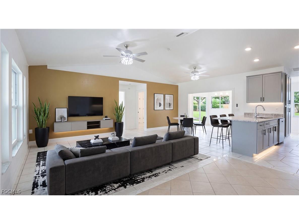 3729 13th Street W Lehigh Acres FL 33971 2026013189 image8