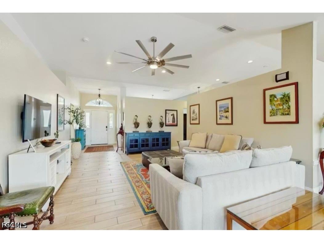 3729 Agualinda Boulevard Cape Coral FL 33914 2026023540 image5