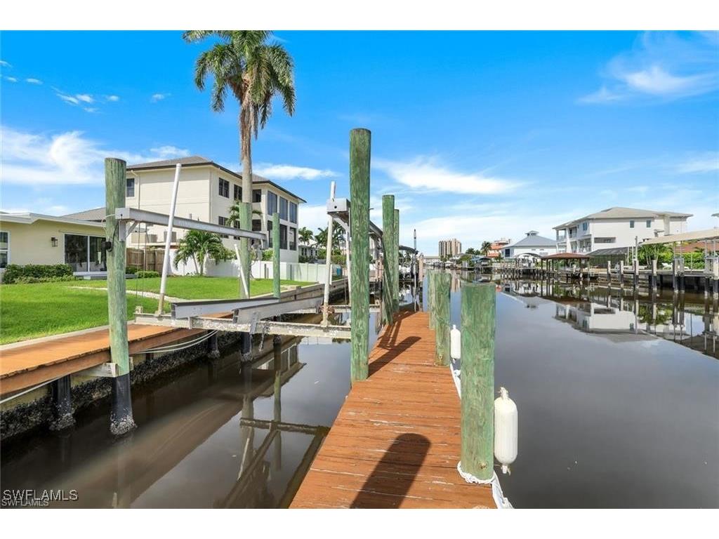 373 Egret Avenue Naples FL 34108 225002935 image26