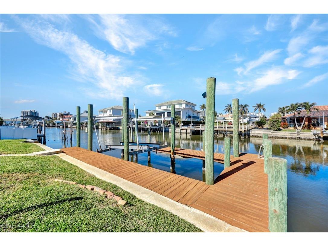 373 Egret Avenue Naples FL 34108 225002935 image3