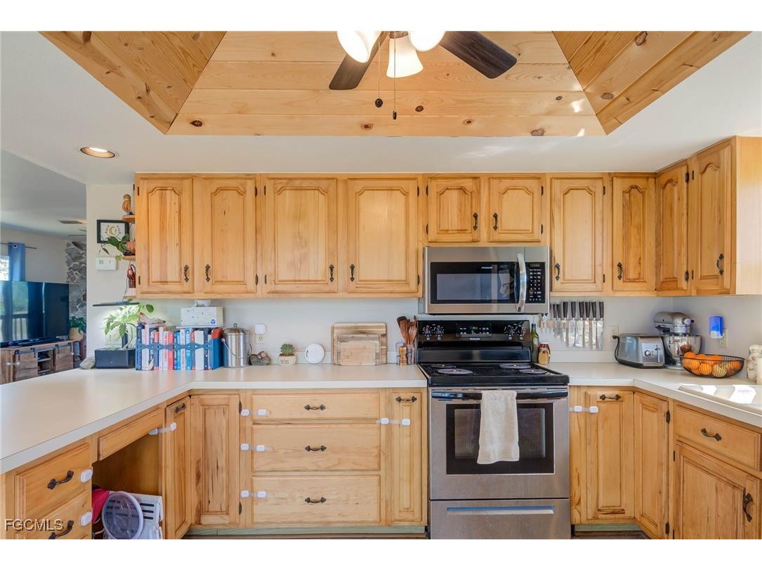 373 Hile Lane Punta Gorda FL 33982 2025021364 image11